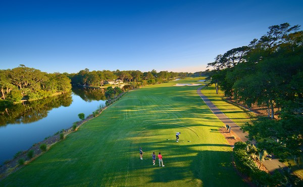 aerial view of golfers on the 16th hole of Palmetto Dunes Fazio golf course