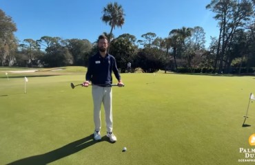 Michael Decker of Palmetto Dunes Golf Academy going over putting tips