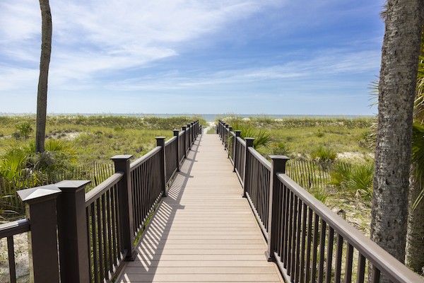 walkway from Barrington Arms over the dunes to the ocean