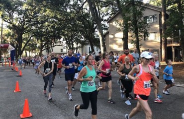 runners during Turtle Trot 5k